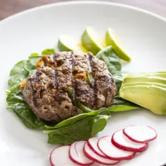 Ile kcal ma jalapeno burger? Sprawdź kaloryczność różnych wersji
