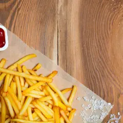 W jakiej temperaturze smażyć frytki we frytkownicy, aby były idealne?