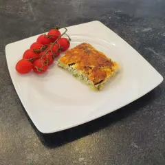 Szybka i prosta keto zapiekanka z cukinii, która zachwyci smakiem