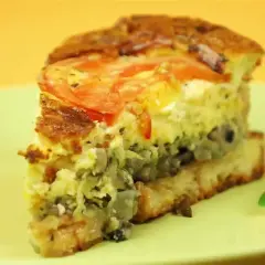 Pyszna zapiekanka z cukinią i pieczarkami, która zachwyci każdego