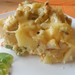 Pyszna zapiekanka rybna z warzywami i serem, która zachwyci każdego