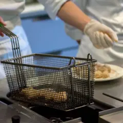 Jaka temperatura oleju do frytek, aby uniknąć nieudanych smażeń?