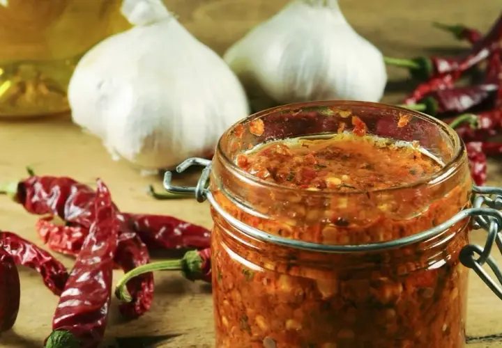Jak zrobić przyprawę harissa w prosty sposób i zaskocz swoich gości