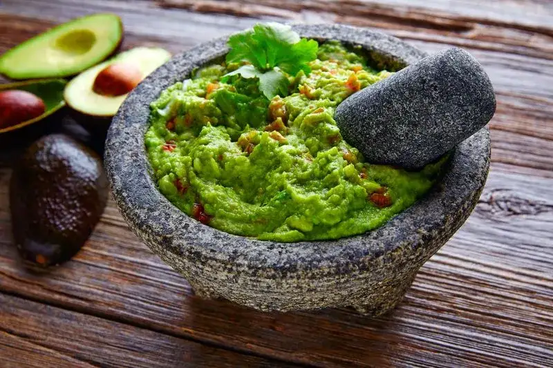 Zdjęcie Jak zapobiec ciemnieniu guacamole - skuteczne sposoby na świeżość